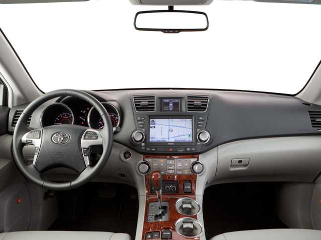 Used 2013 Toyota Highlander Limited AWD/4WD image 5