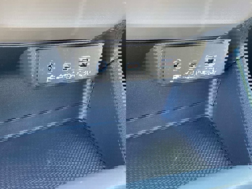 Certified 2025 Subaru Crosstrek 2.0i Premium image 14