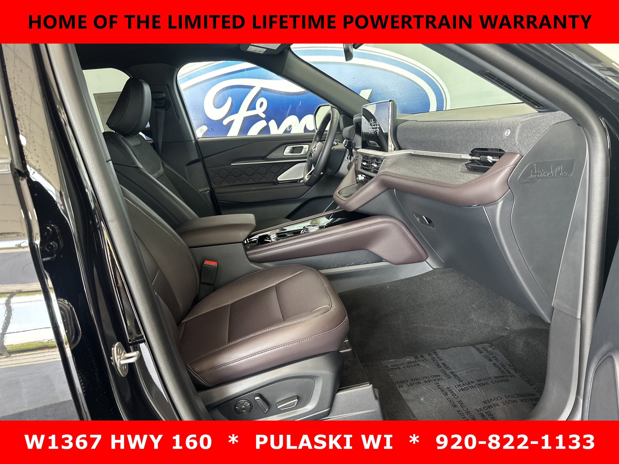 New 2026 Ford Explorer Platinum w/ LUX Leather Package AWD/4WD image 4