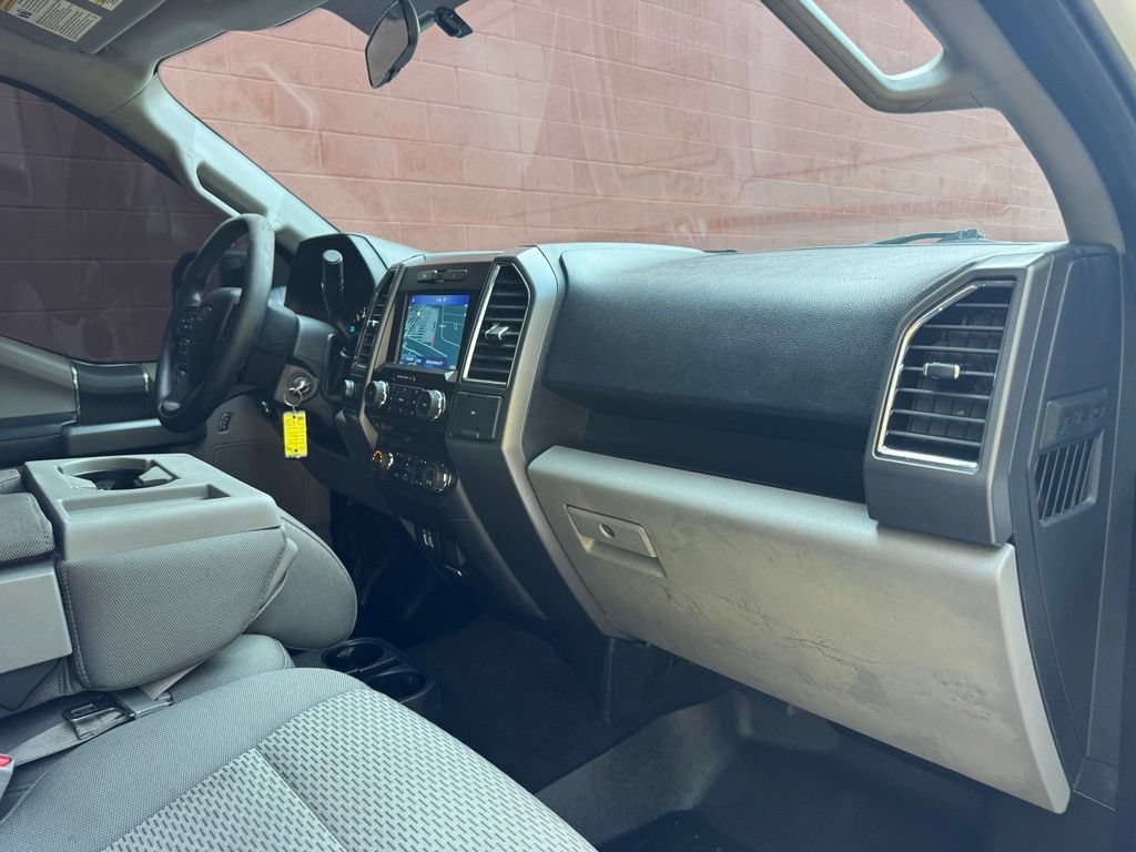 Used 2016 Ford F150 XLT AWD/4WD image 26