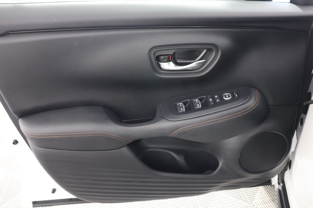 Used 2025 Honda HR-V Sport image 25