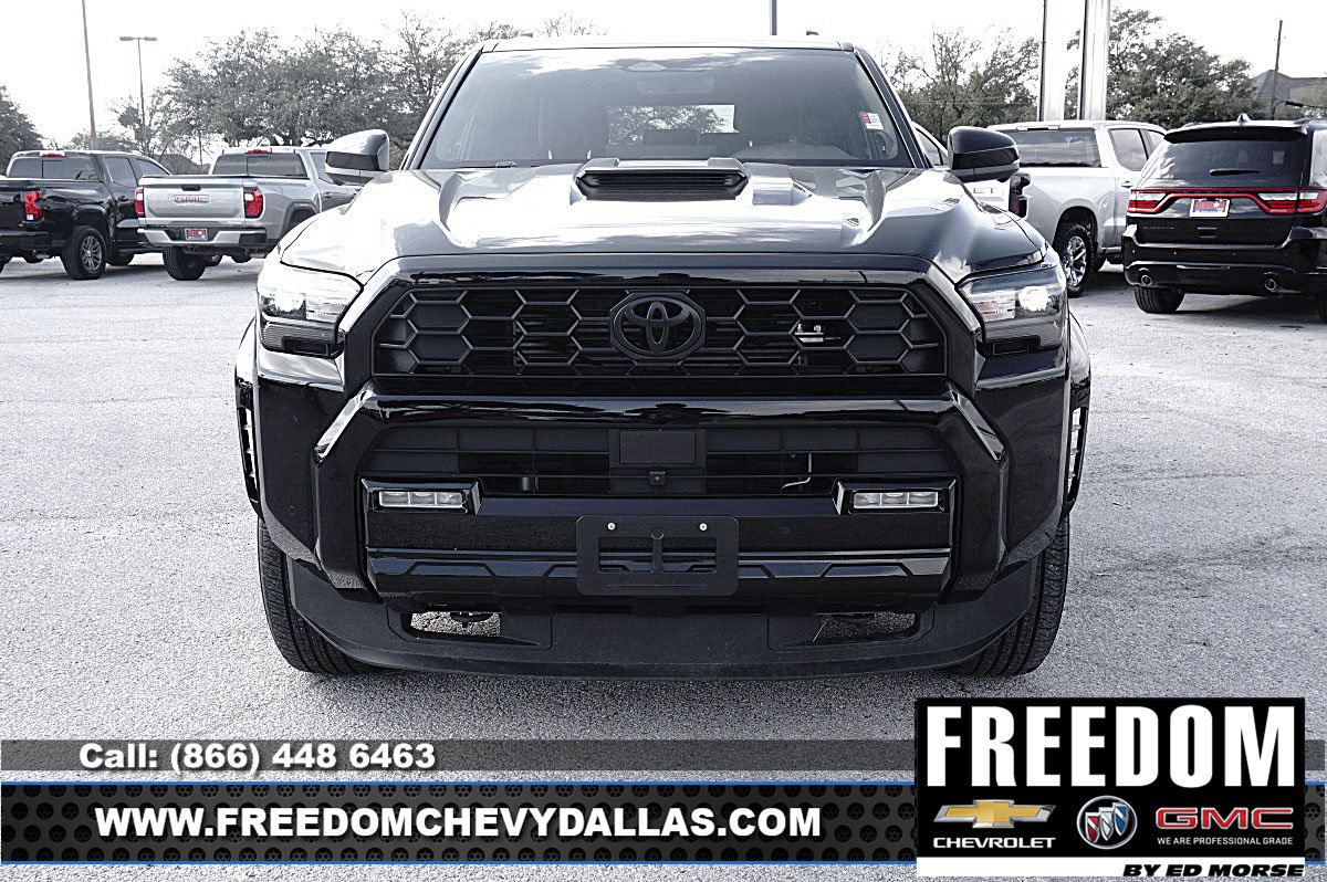 Used 2025 Toyota 4Runner TRD Sport Premium image 2