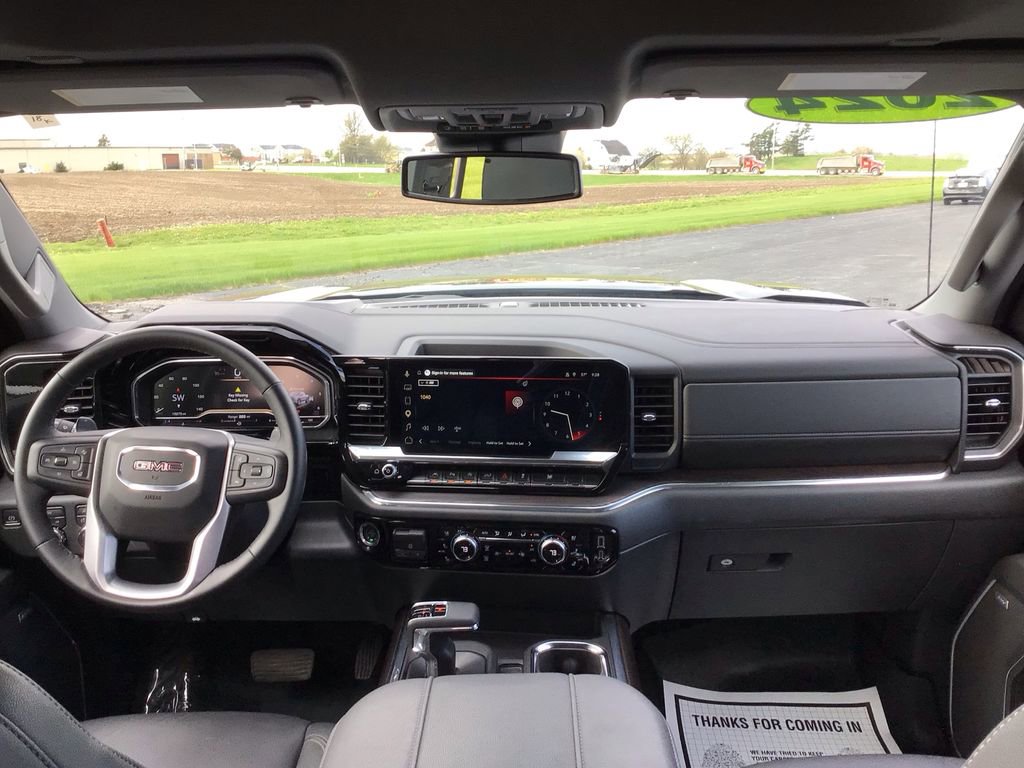 Used 2024 GMC Sierra 1500 SLT AWD/4WD image 21