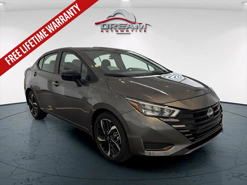 New 2025 Nissan Versa SR