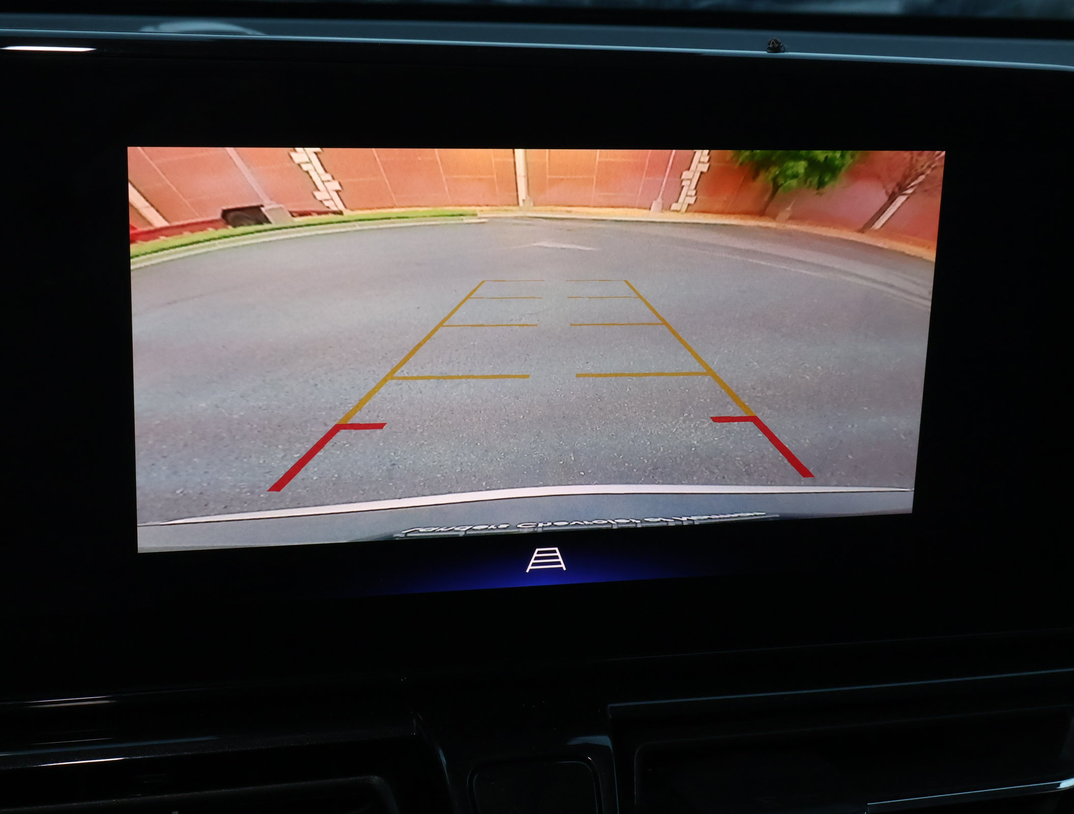 Used 2025 Chevrolet TrailBlazer LT FWD image 5