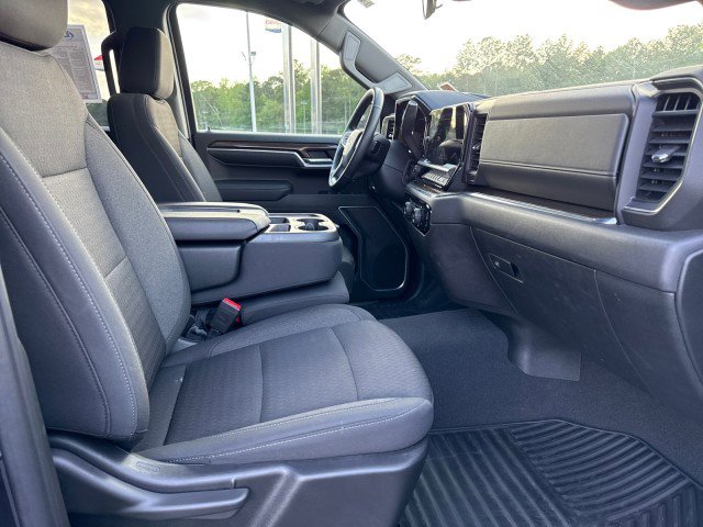 Used 2023 Chevrolet Silverado 1500 LT image 10