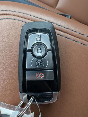 Certified 2024 Ford Maverick Lariat image 29