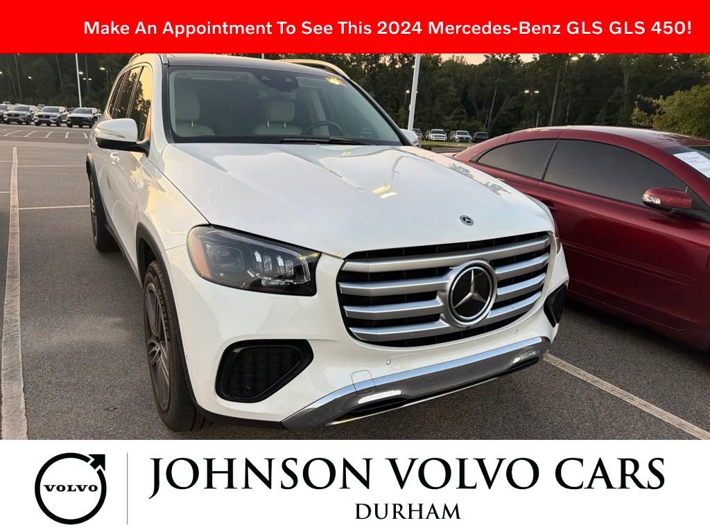 Used 2024 Mercedes-Benz GLS 450 4MATIC image 2
