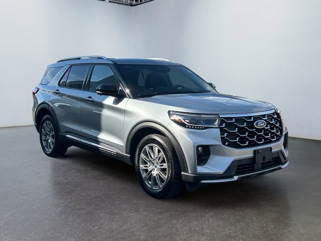 Used 2025 Ford Explorer Platinum AWD/4WD image 7