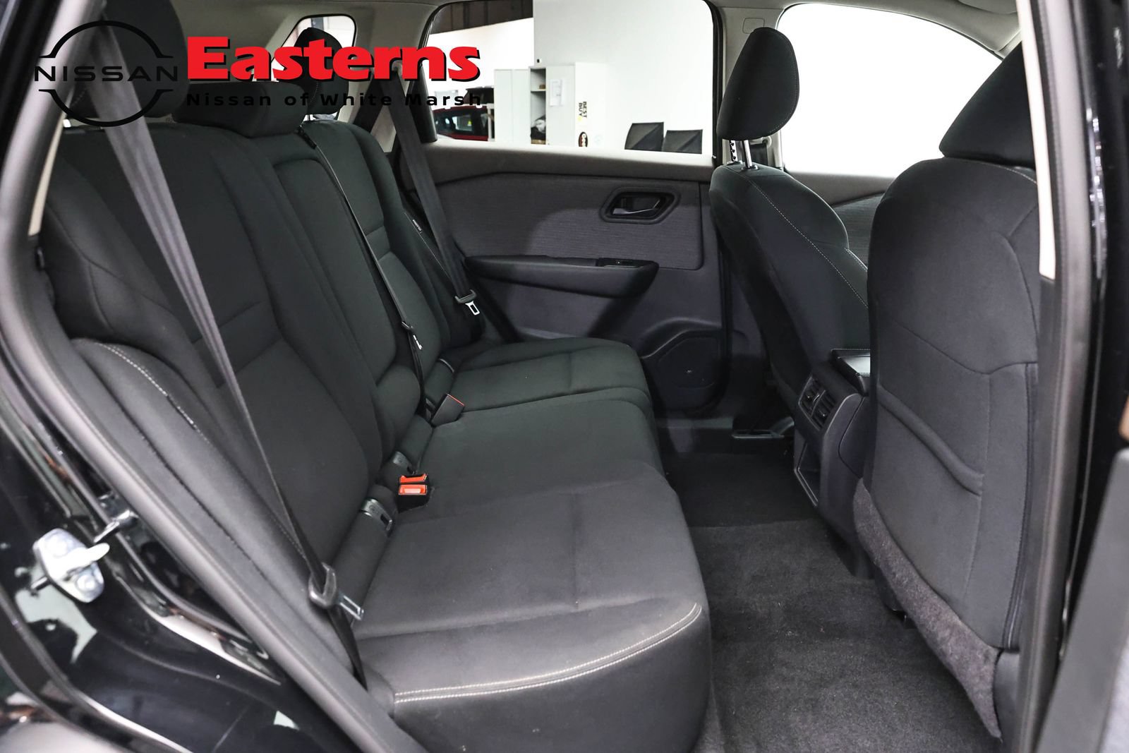 Used 2023 Nissan Rogue S AWD/4WD image 23
