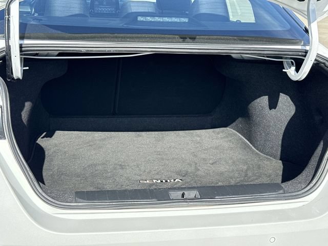 Used 2025 Nissan Sentra SV FWD image 13