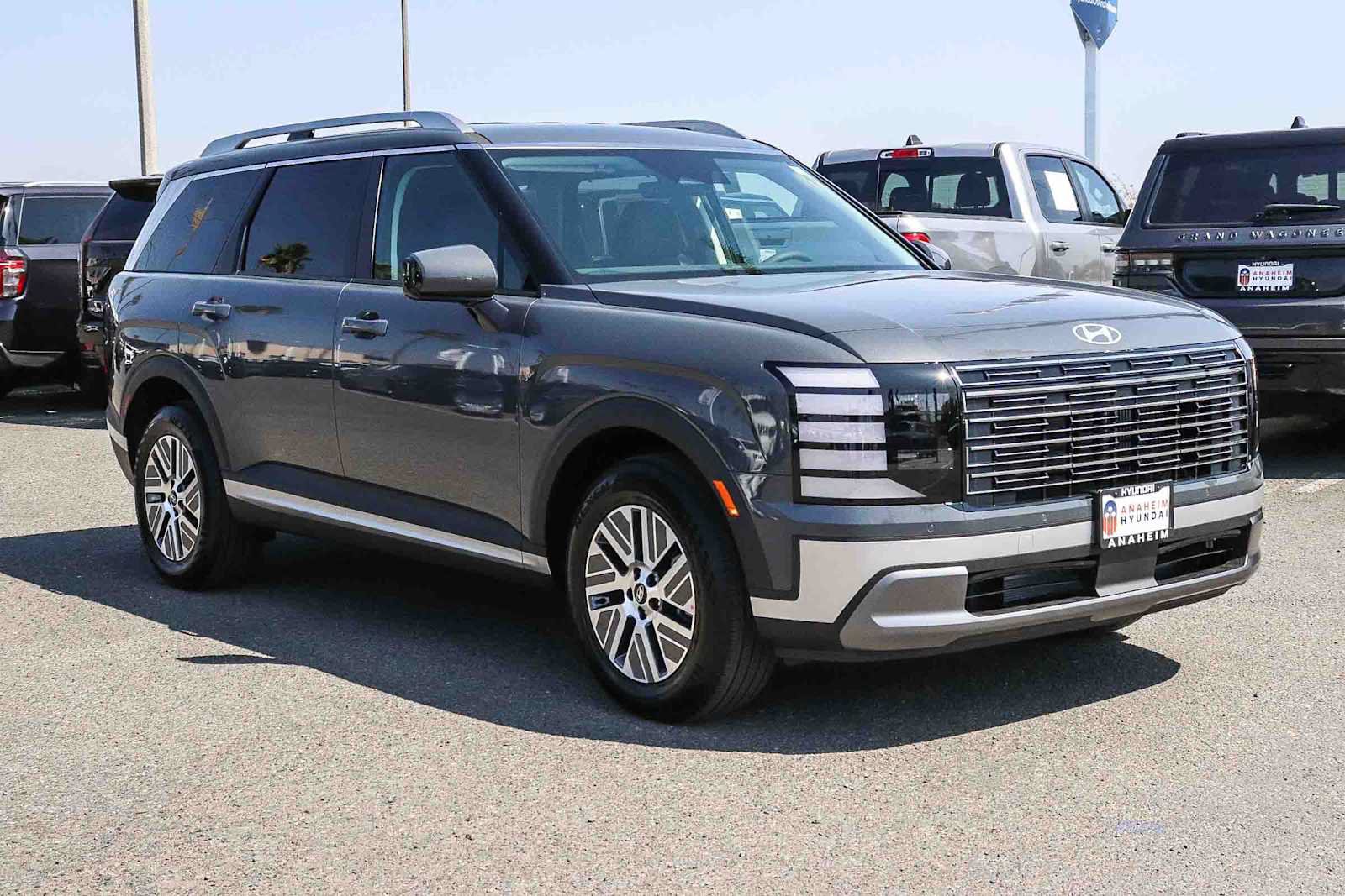 New 2027 Hyundai Palisade SEL FWD image 3