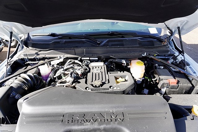 New 2026 RAM 2500 Tradesman AWD/4WD image 16