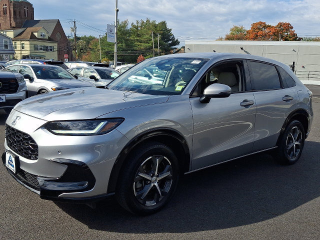 Certified 2024 Honda HR-V EX-L image 3