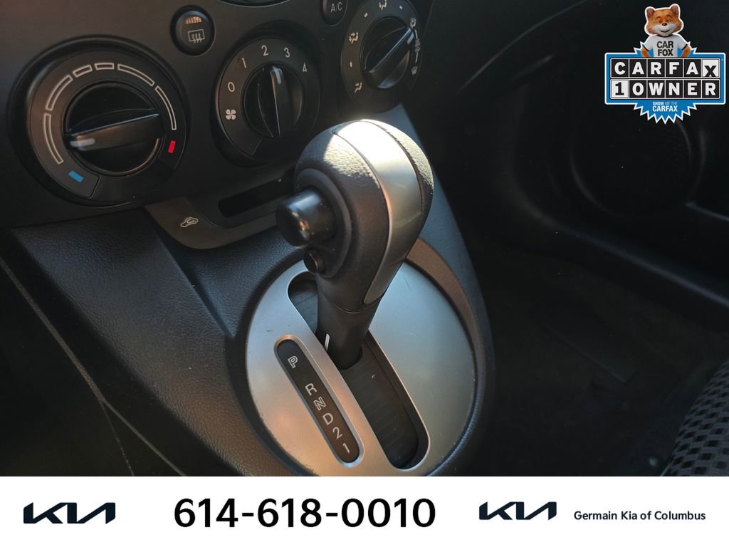 Used 2012 MAZDA MAZDA2 Touring image 26