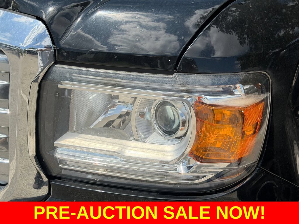Used 2019 GMC Canyon Denali RWD image 12