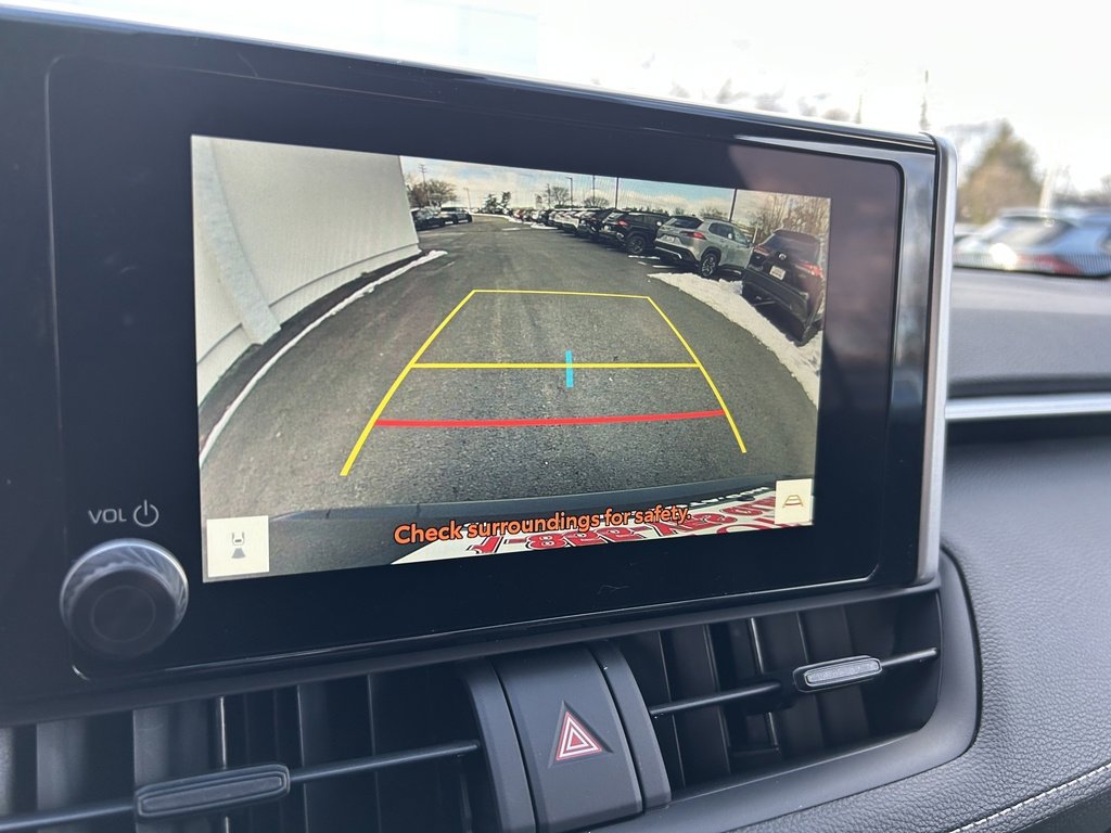 Used 2025 Toyota RAV4 XLE image 15