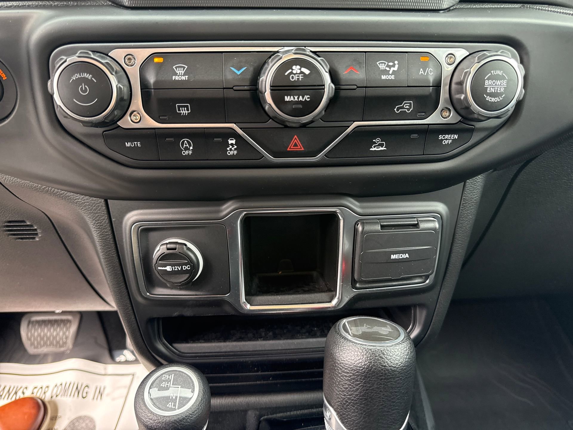 Used 2023 Jeep Wrangler Sport image 12