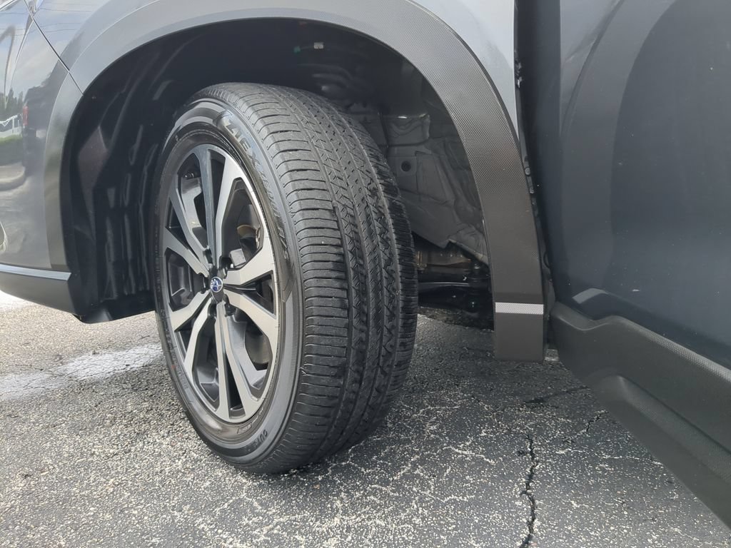 Certified 2023 Subaru Forester Limited AWD/4WD image 35