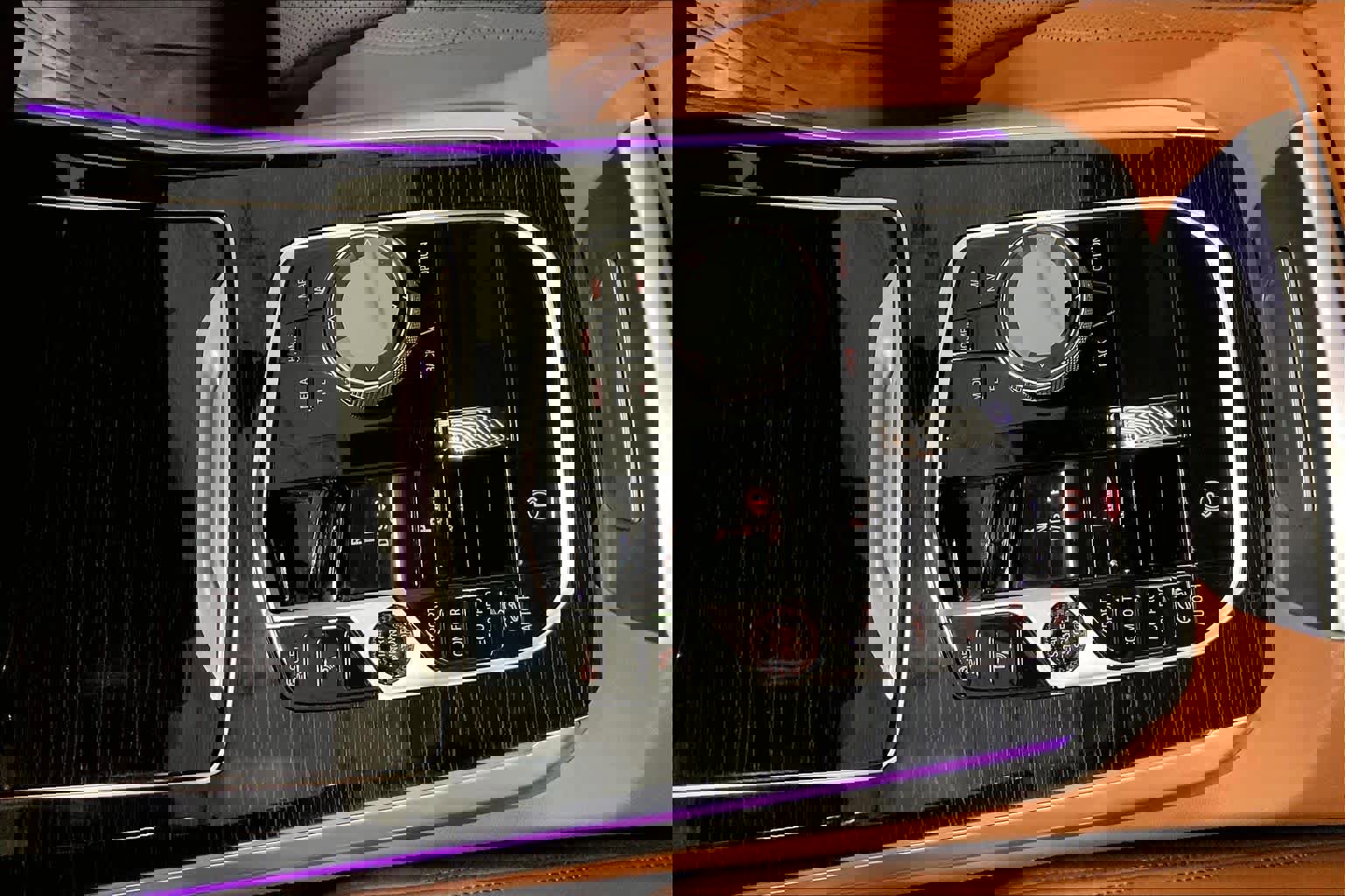 Used 2024 BMW X5 xDrive40i w/ Executive Package image 16