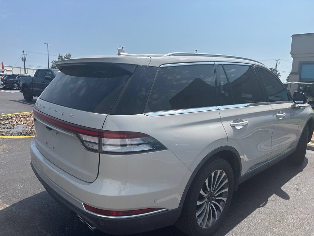 Used 2020 Lincoln Aviator Reserve w/ Equipment Group 201A AWD/4WD image 4