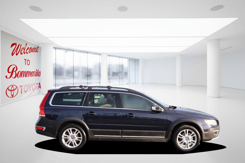 Used 2016 Volvo XC70 T5 Premier w/ Proximity Package image 5