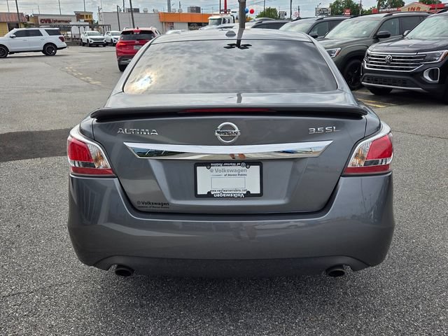 Used 2015 Nissan Altima 3.5 SL FWD image 10