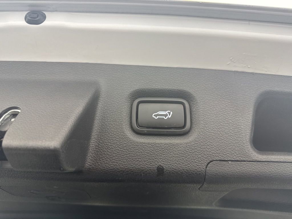 Used 2023 Hyundai Santa Fe SEL AWD/4WD image 39