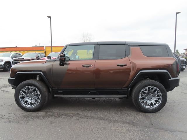 Used 2024 GMC Hummer EV 3X w/ LPO, Illumination Package AWD/4WD image 4