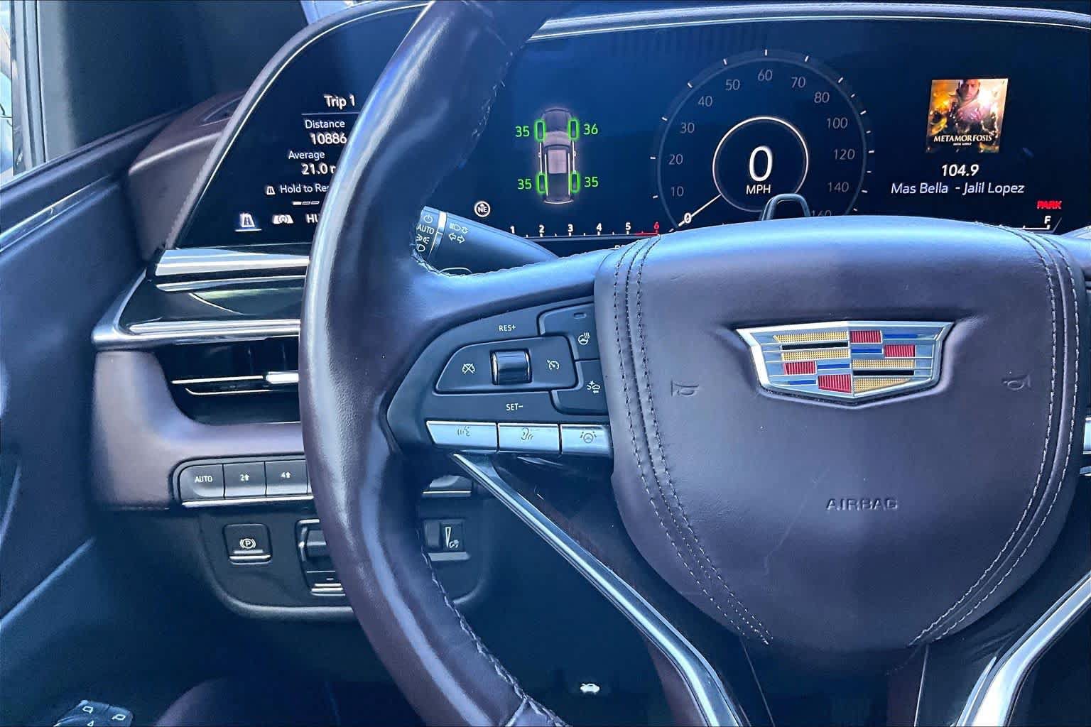 Used 2023 Cadillac Escalade ESV Sport Platinum AWD/4WD image 21