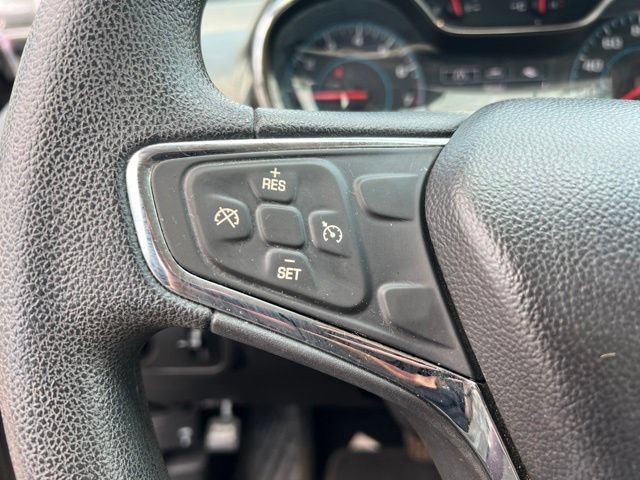 Used 2017 Chevrolet Cruze LT w/ Convenience Package FWD image 13