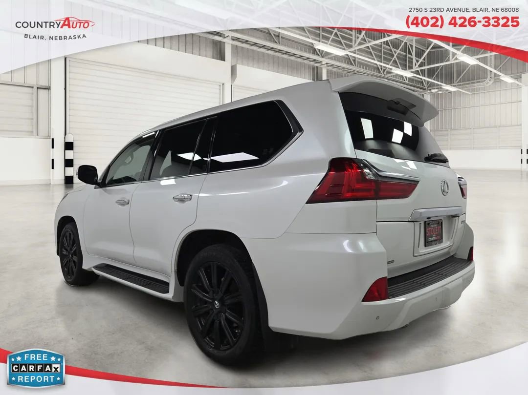 Used 2018 Lexus LX 570 4WD image 3