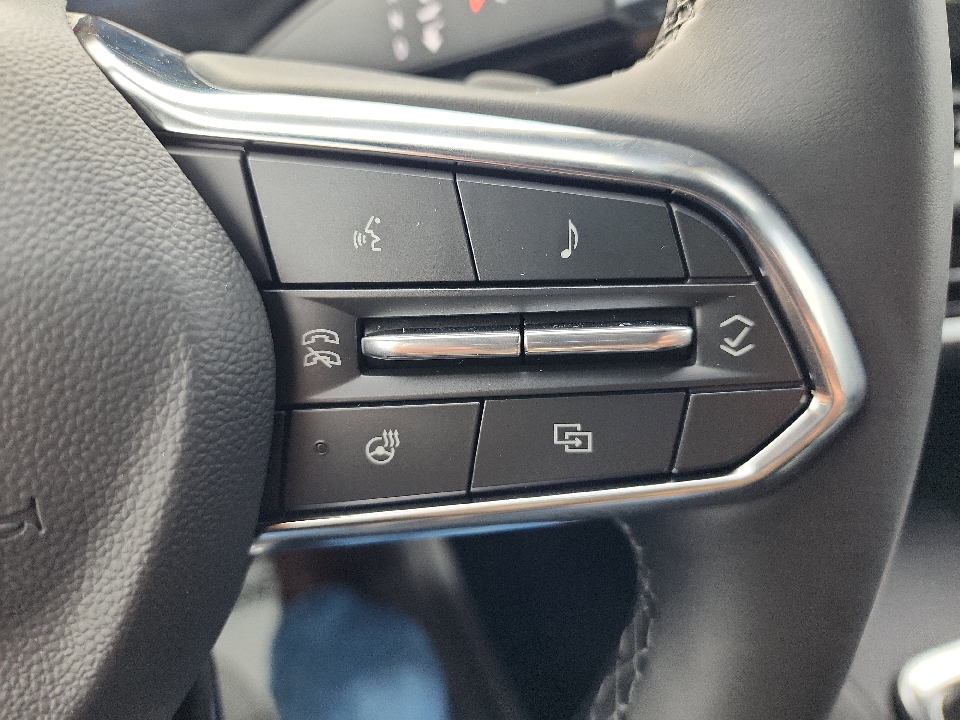 New 2026 Chevrolet Equinox LT w/ Convenience Package II image 18