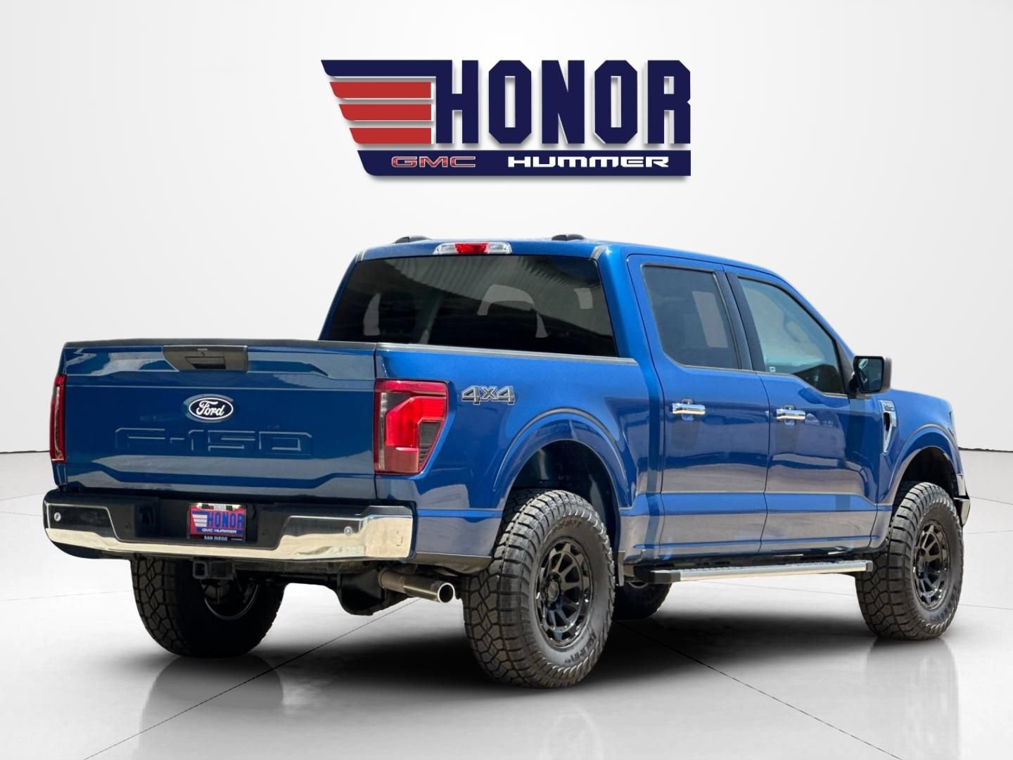 Used 2025 Ford F150 XLT w/ Equipment Group 301A Standard AWD/4WD image 4