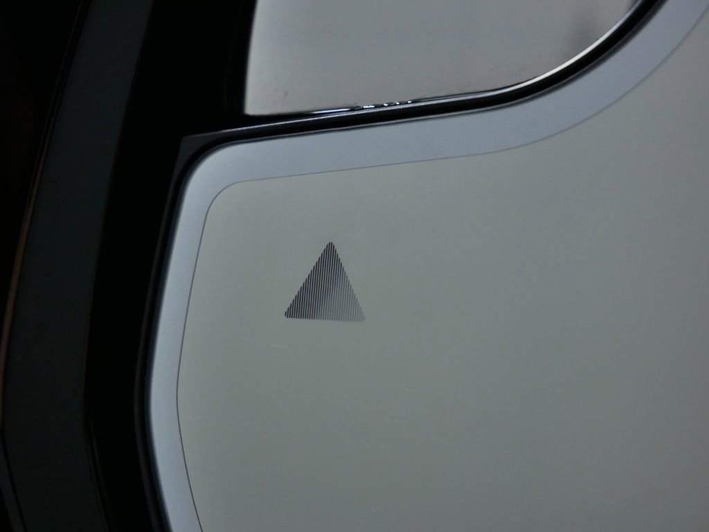 Used 2024 Jeep Wagoneer Series II image 17