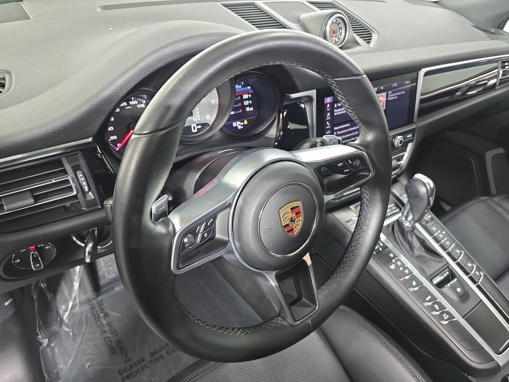 Used 2020 Porsche Macan S AWD/4WD image 4