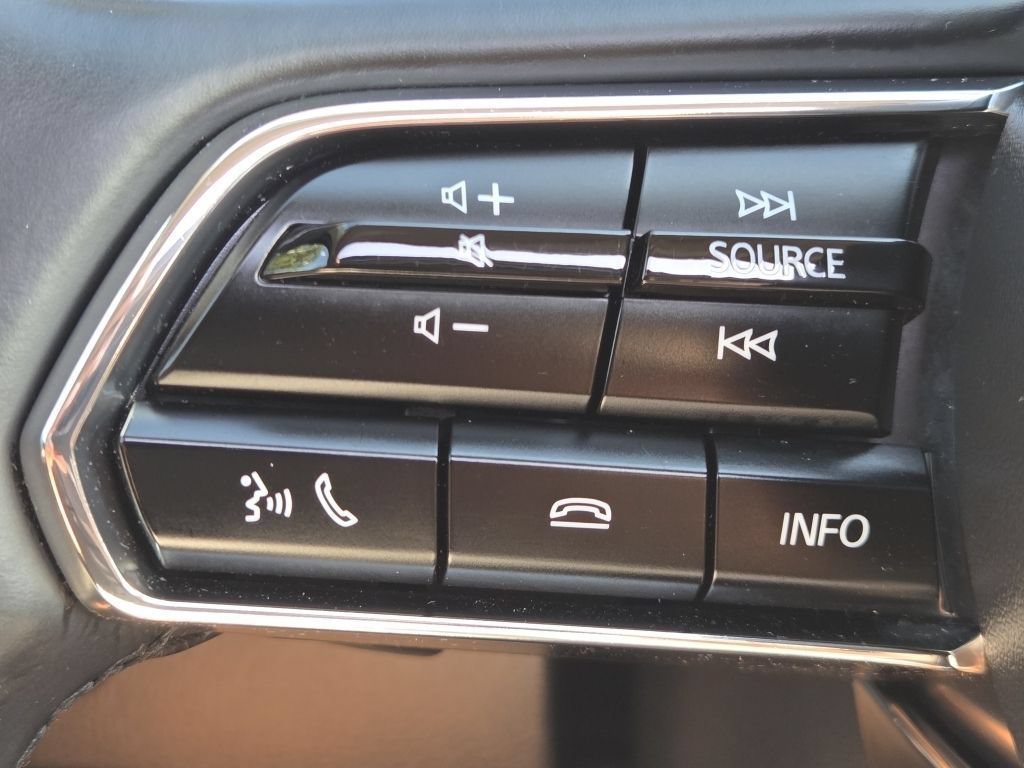 Used 2025 MAZDA CX-90 3.3 Turbo w/ Preferred Package AWD/4WD image 10