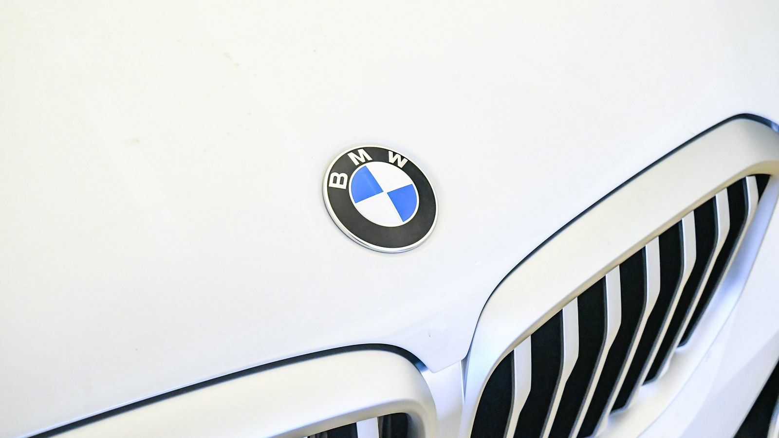 New 2026 BMW X5 sDrive40i w/ Premium Package RWD image 8