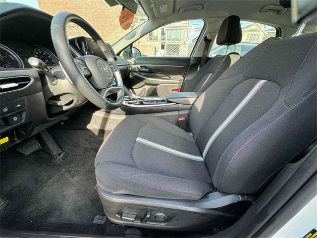 Used 2023 Hyundai Sonata SEL w/ Cargo Package image 13