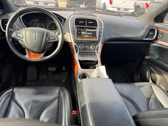 Used 2018 Lincoln MKX Reserve w/ Driver Assistance Package AWD/4WD image 16