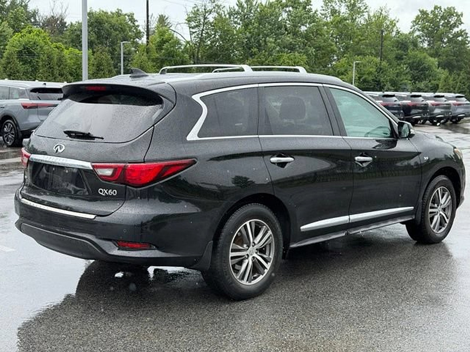 Used 2019 INFINITI QX60 Luxe w/ Essential Package AWD/4WD image 7