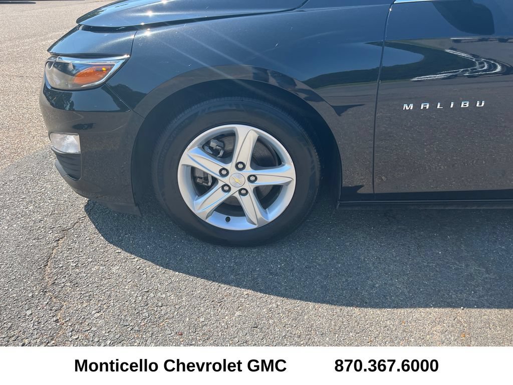 Used 2023 Chevrolet Malibu LS FWD image 26