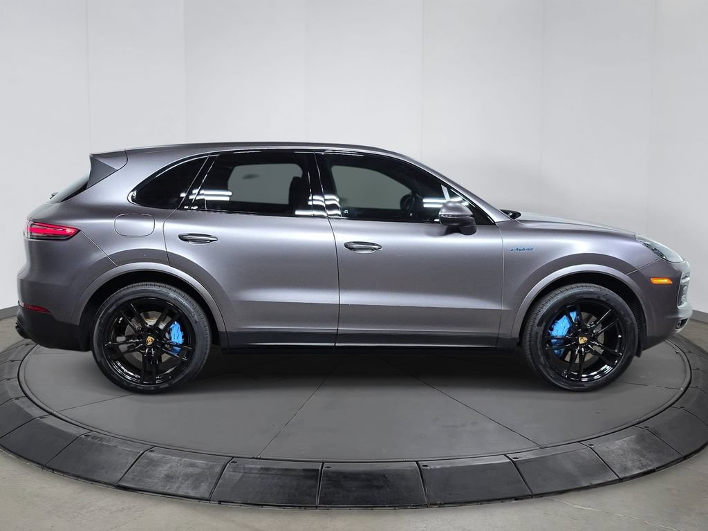 Used 2022 Porsche Cayenne Platinum Edition AWD/4WD image 8