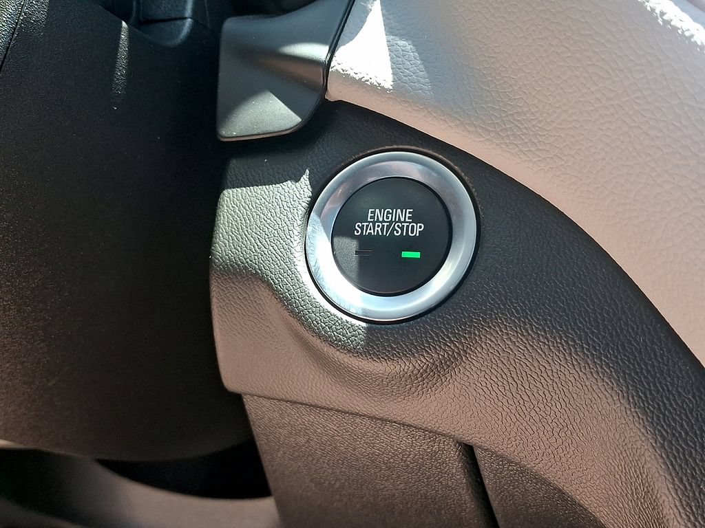 Certified 2023 Chevrolet Equinox LS w/ LS Convenience Package FWD image 24