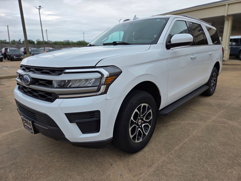 Used 2024 Ford Expedition Max XLT AWD/4WD image 1