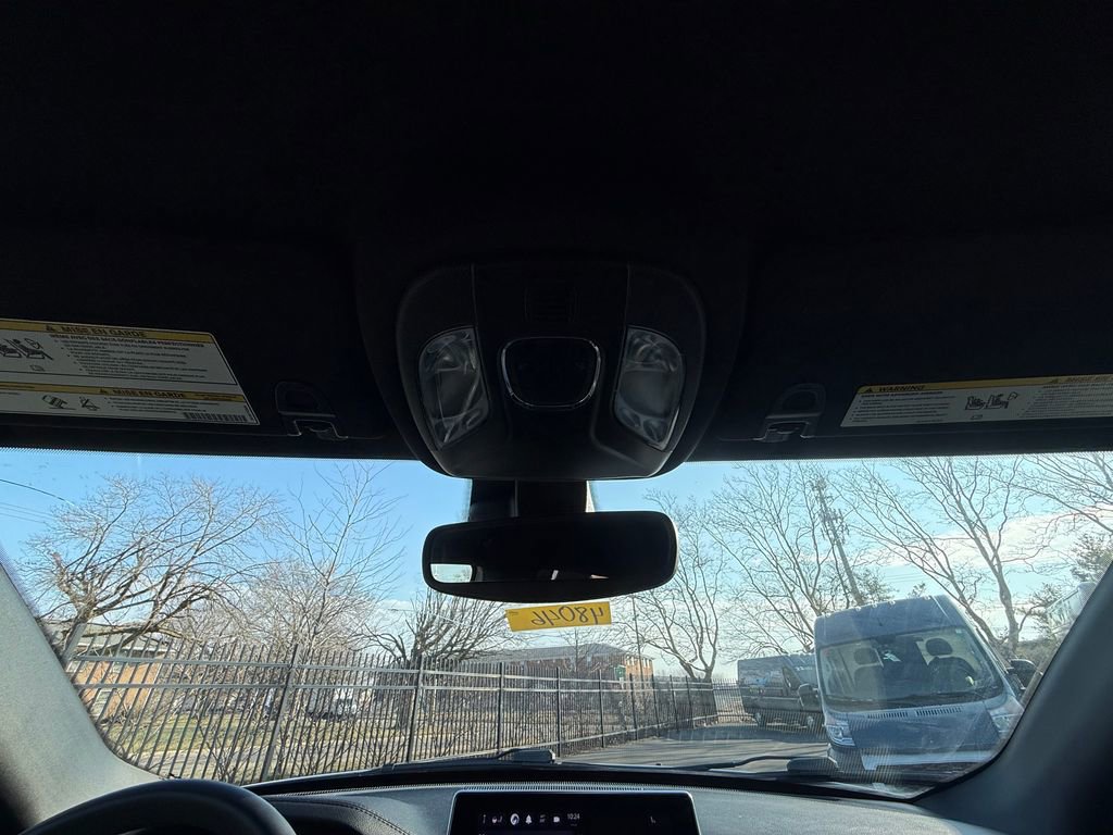 Used 2023 Jeep Compass Latitude image 27