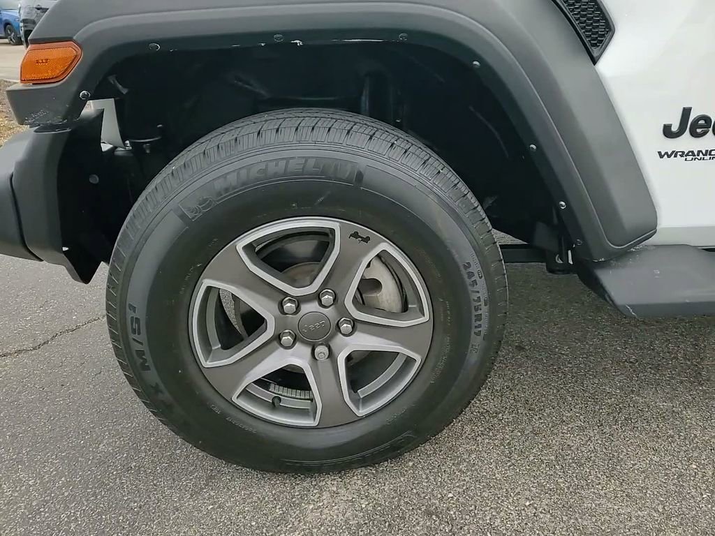 Used 2022 Jeep Wrangler Unlimited Sport image 16