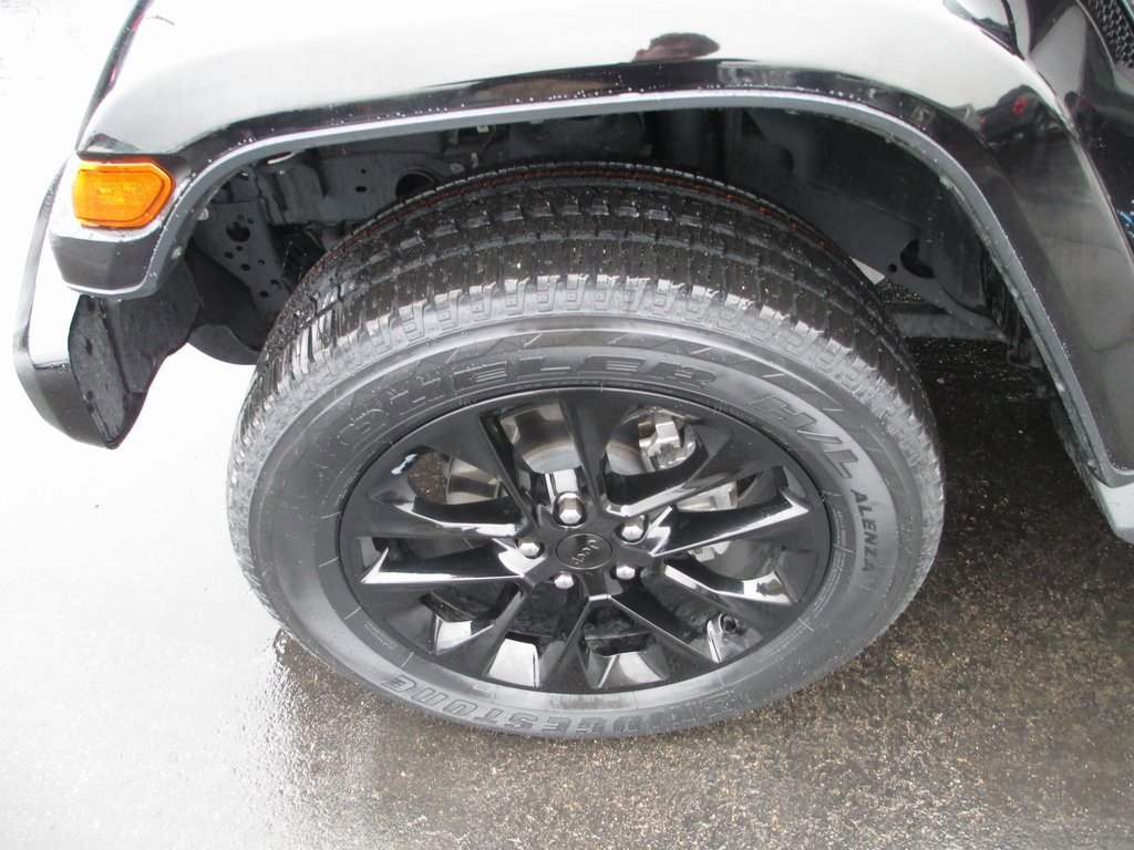 Used 2021 Jeep Wrangler Unlimited Sahara image 12