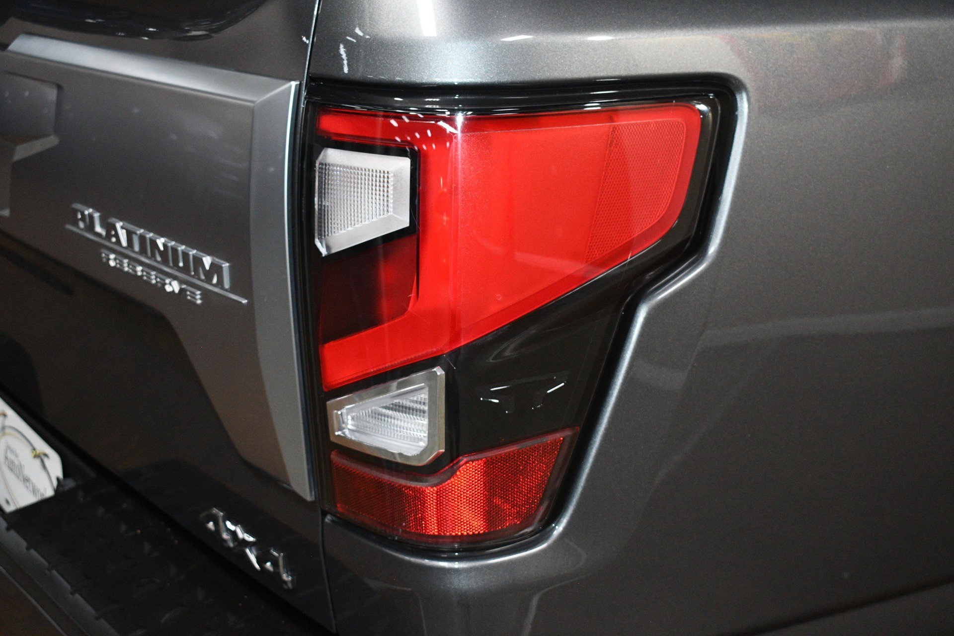Used 2023 Nissan Titan Platinum Reserve w/ Moonroof Package AWD/4WD image 59