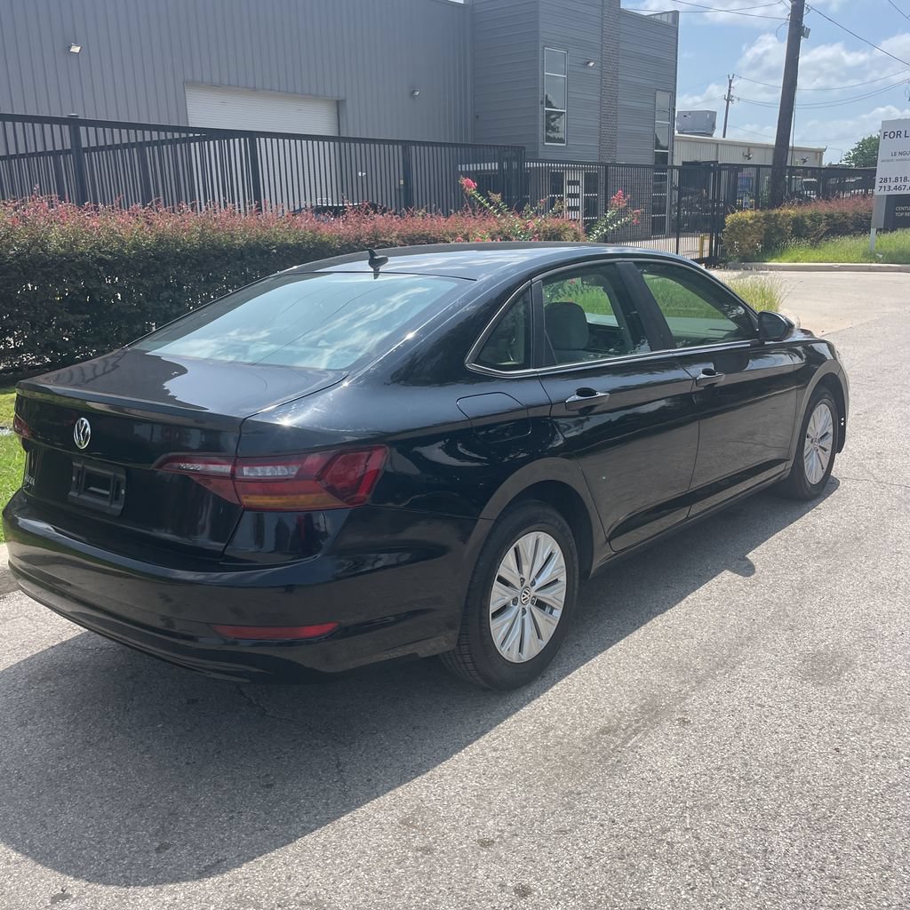 Used 2019 Volkswagen Jetta S w/ Driver Assistance Package FWD image 4